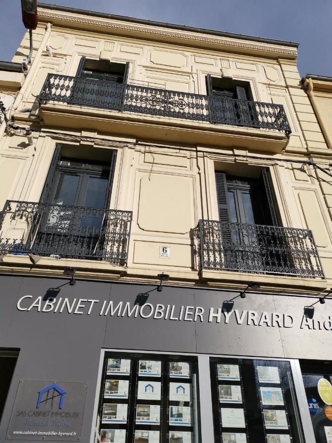 Saint-Chamond Aparthotel Ngoại thất bức ảnh